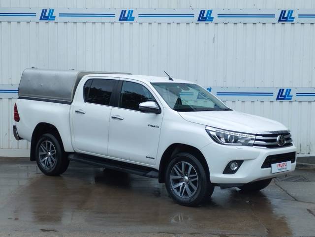 Toyota Hilux Invincible D/Cab Pick Up 2.4 D-4D Double Cab Diesel White