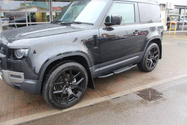 2025 Land Rover Defender 90 3.0 D250 MHEV S Hard Top SUV 3dr Diesel Auto 4WD SWB Euro 6 (s/s) (249 ps)